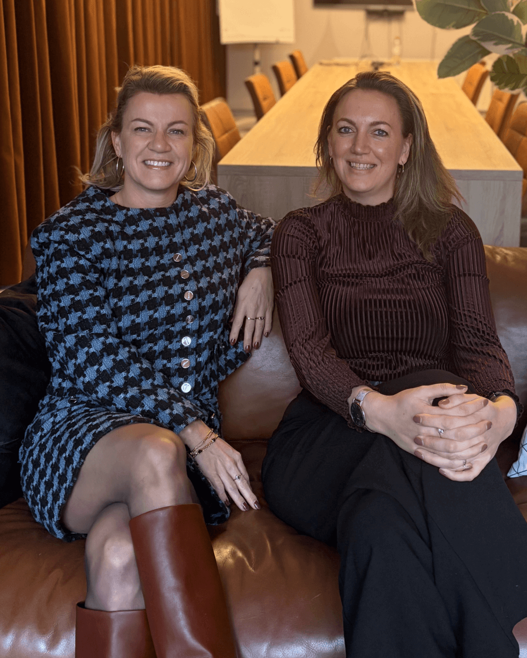 Marijke Vreugdenhil and Patricia Beks hugging